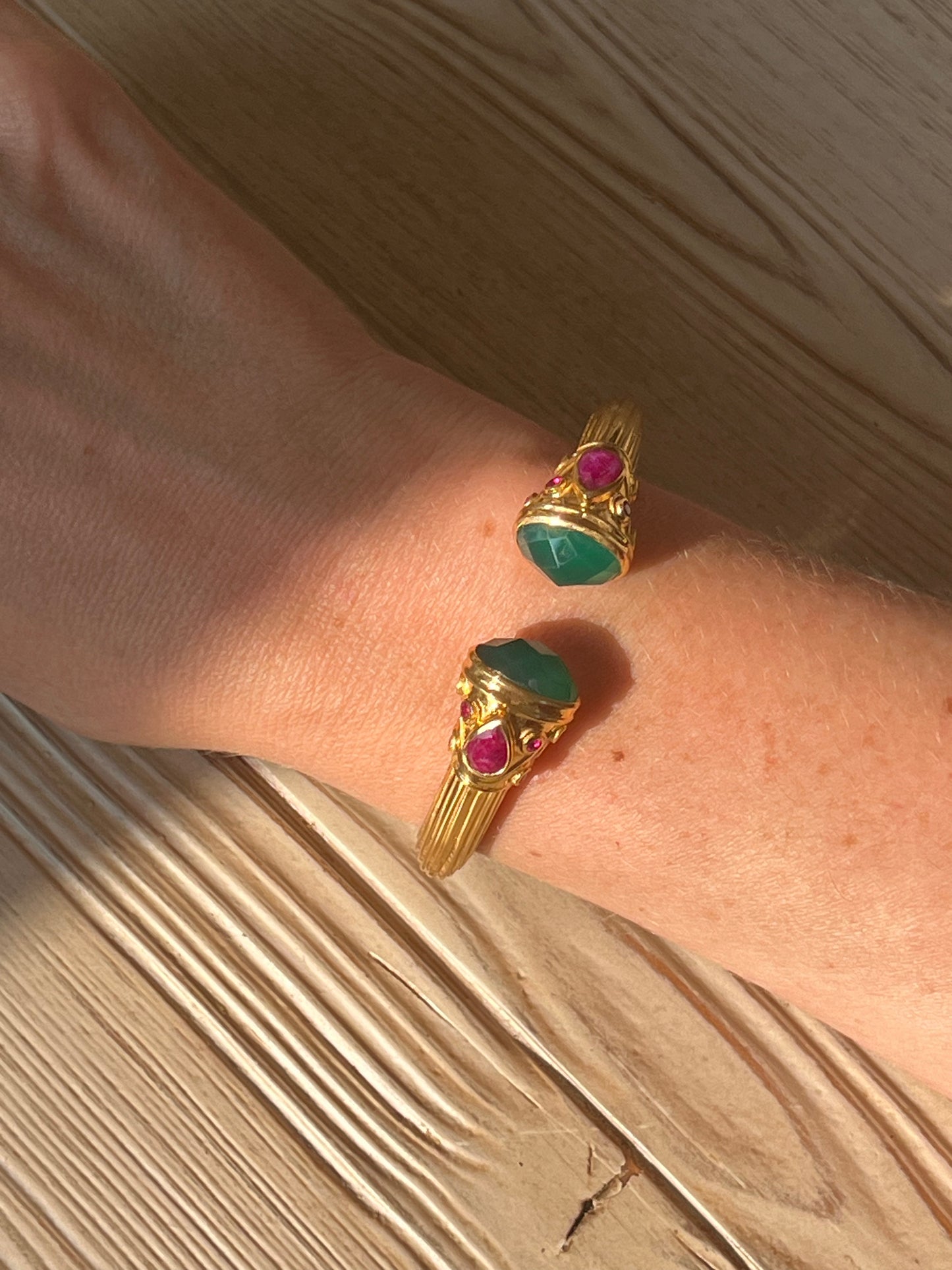 Heritage Bangle Green Onyx and Rubies by Niiki Paris