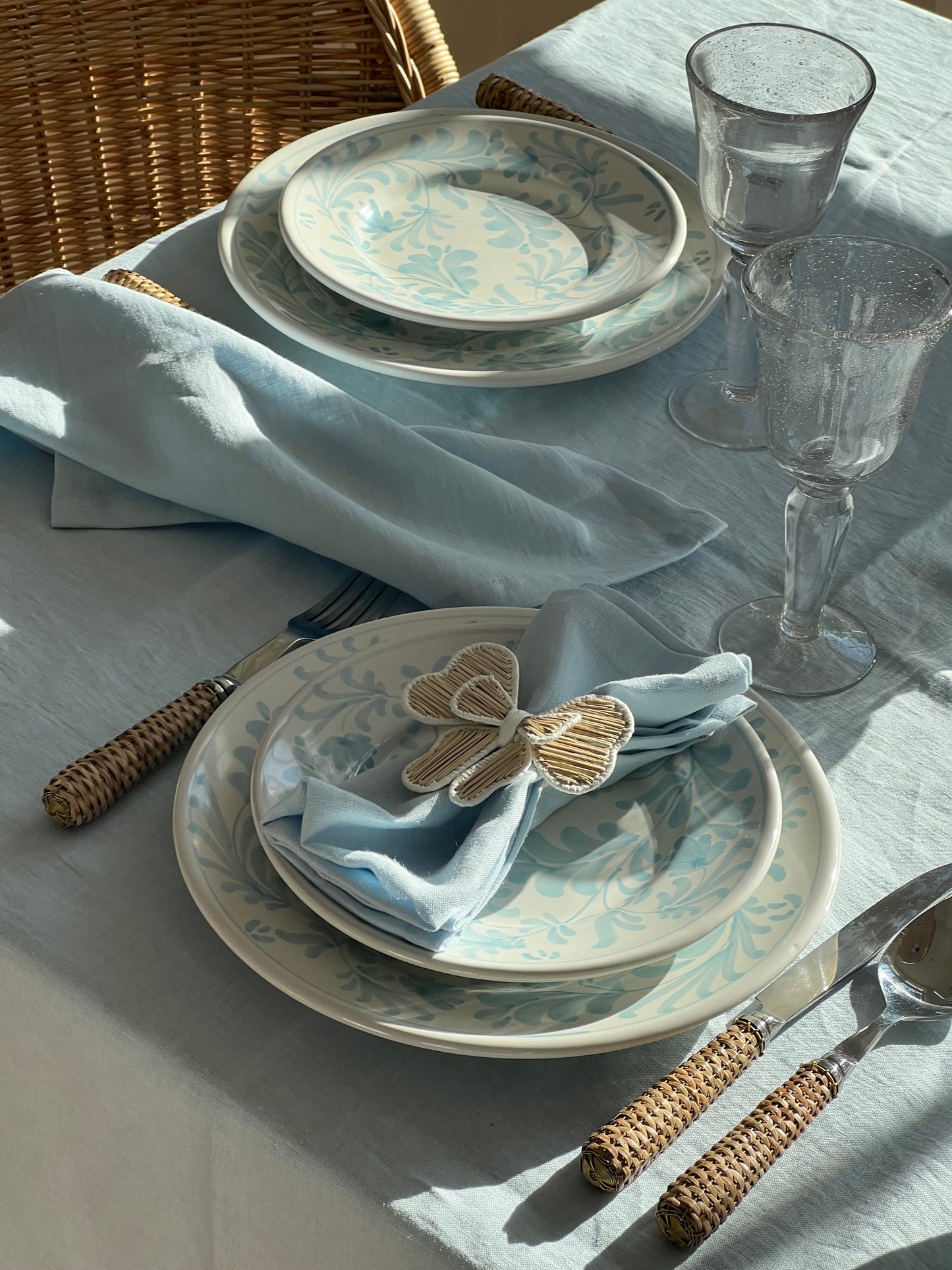 Icy Blue Linen Napkins (set of 4)