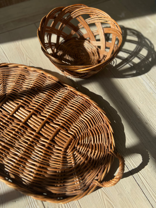 Rustic French Wicker Basket and Tray Set (2 Pieces)