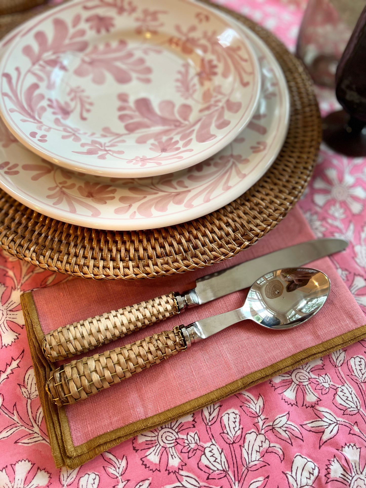 Flora Dinner Plate Pink