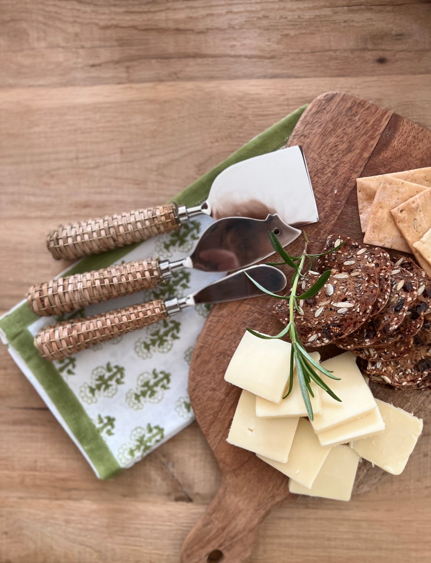 Basket Weave Three Piece Cheese Set