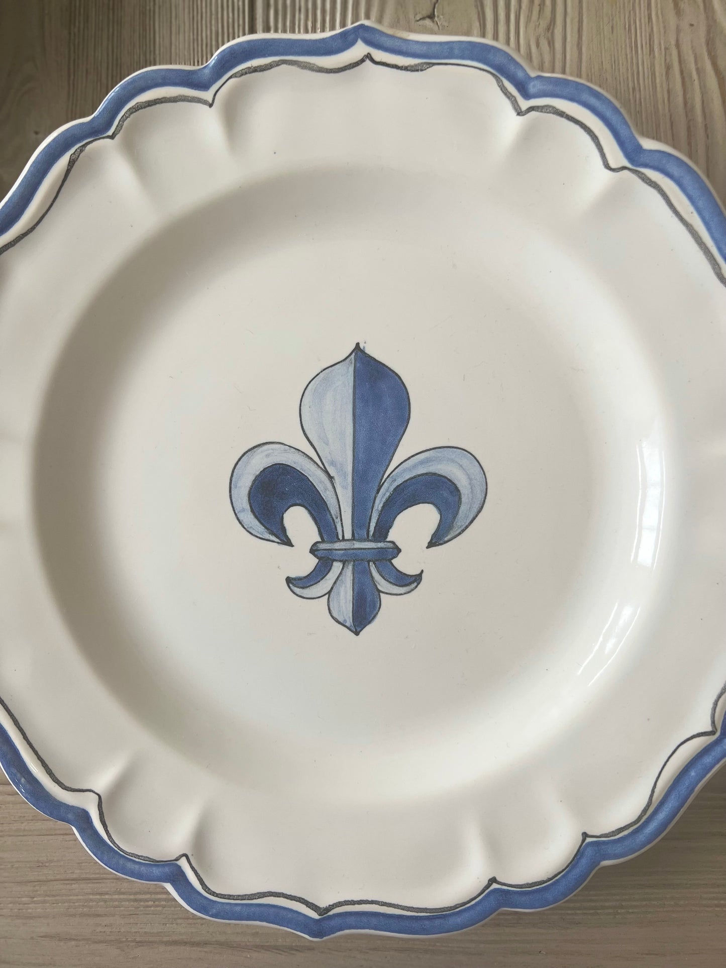 French Wall Plate "Fleur de Lys"