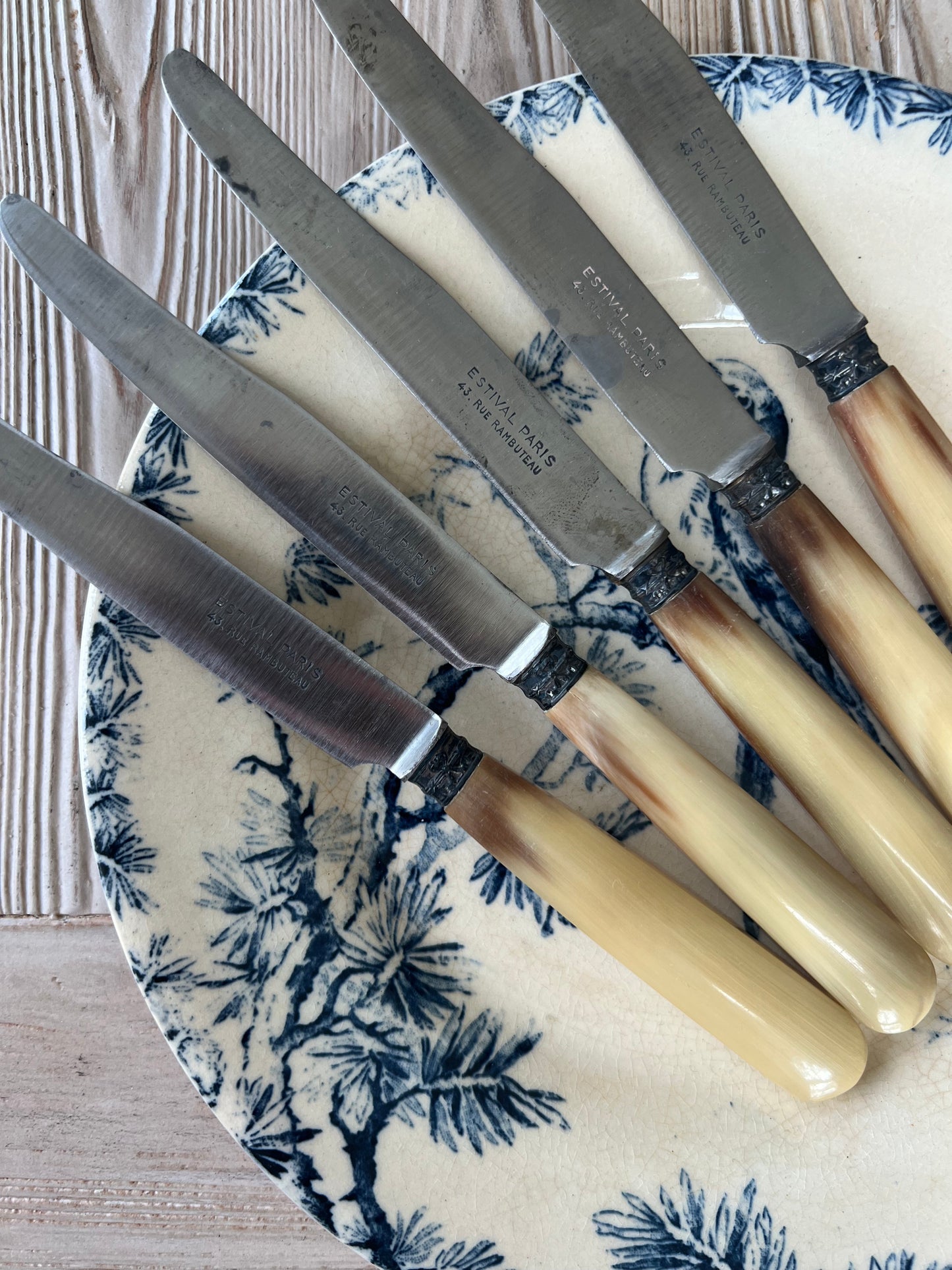 Set of 12 Vintage French Knifes