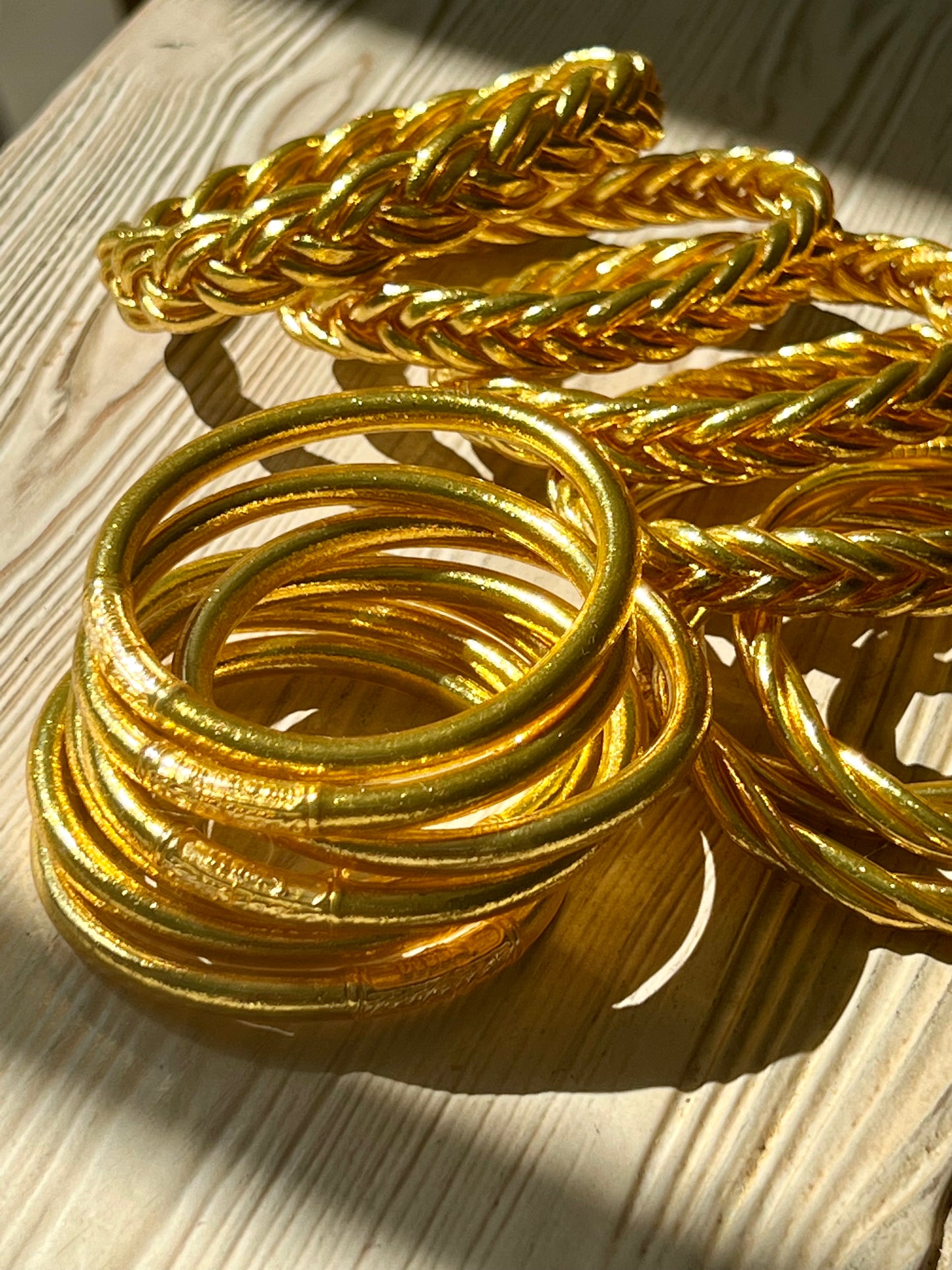 Kumali Mantra Gold