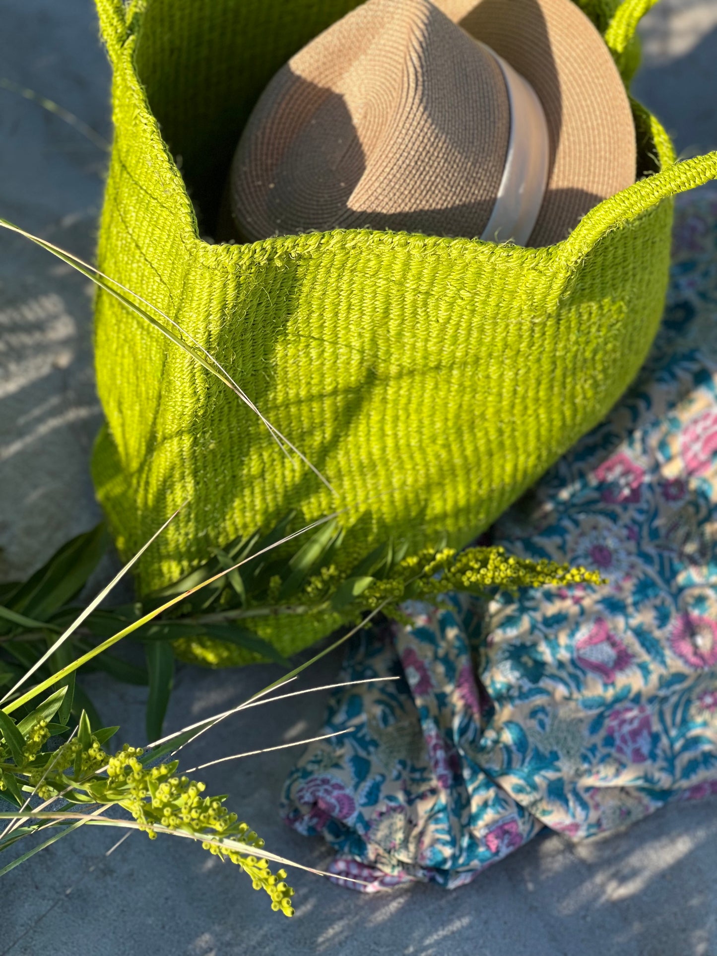 XL Sisal Woven Tote : Lime