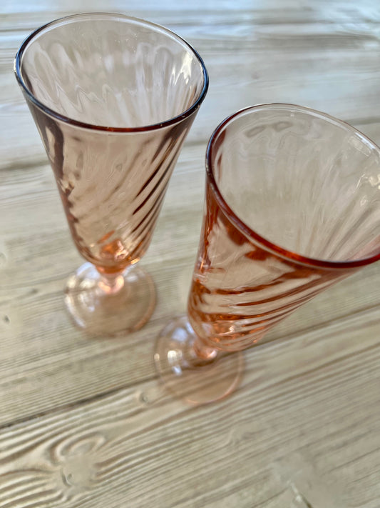 Set of 2 Pink Vintage Champagne Flutes "Rosaline"