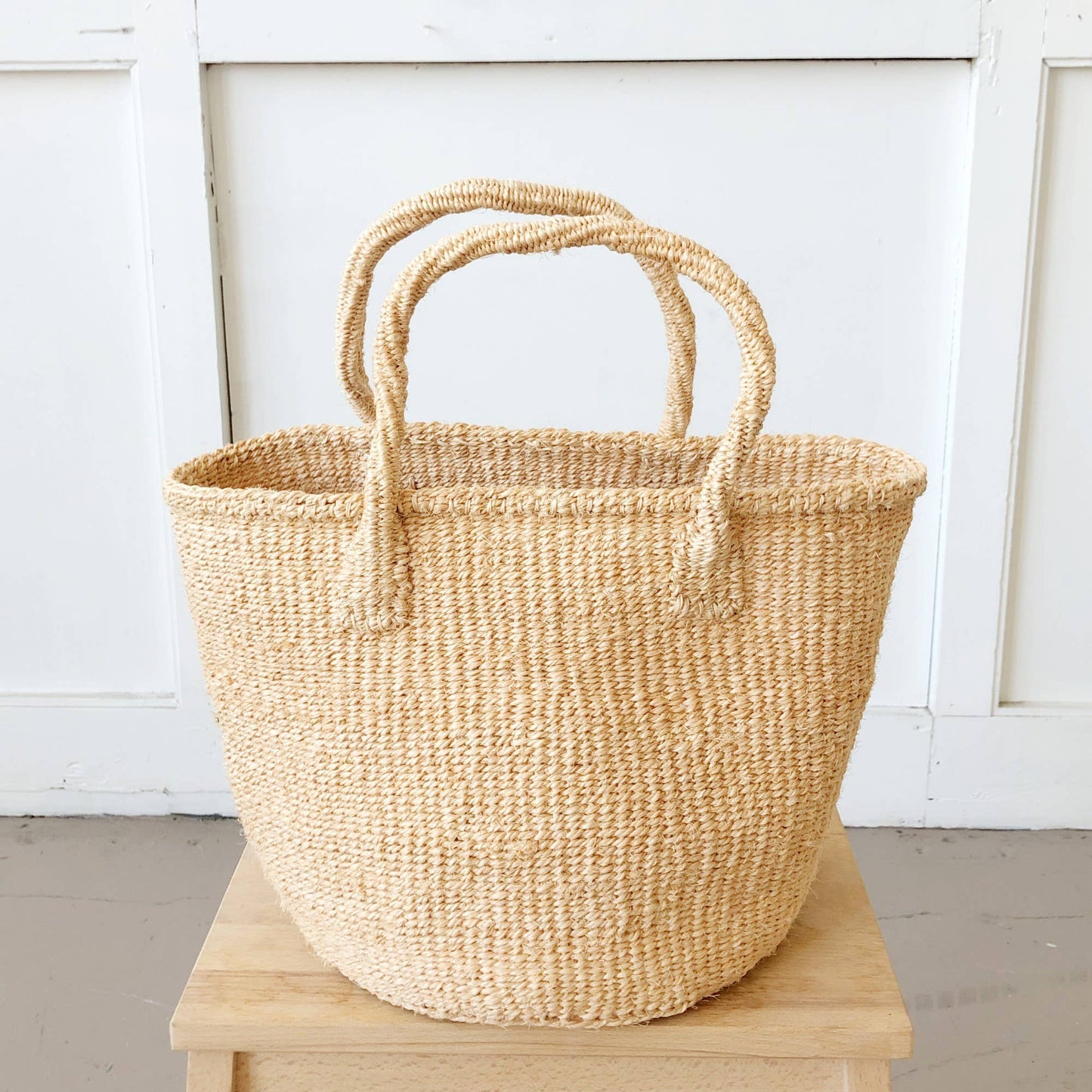 Medium Sisal Tote: Oats